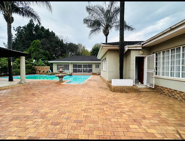 4 BEDROOM HOUSE FOR SALE IN LAMBTON